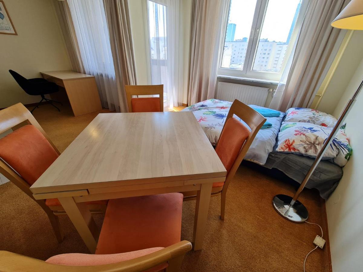 10Q - Z6 Apartament 804 Lägenhet Warszawa Exteriör bild